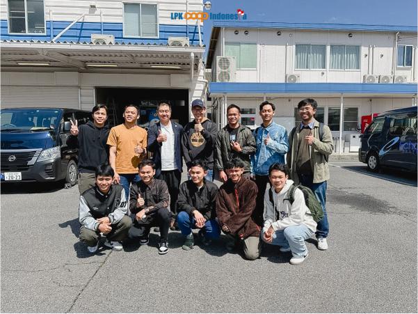 work-visit-image-6-coop-indonesia